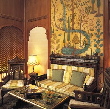 Luxury-egyptian-ethno-style-living-room