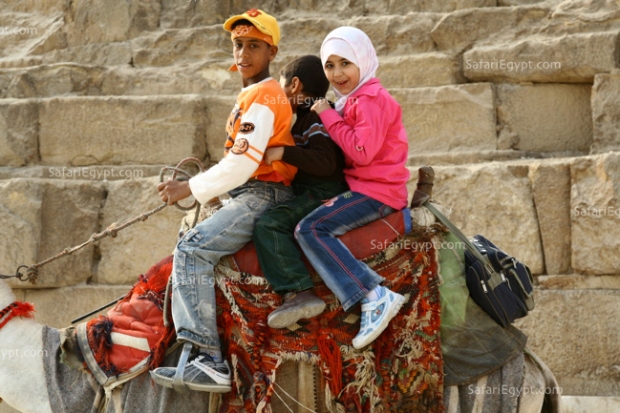 Photo Pyramid